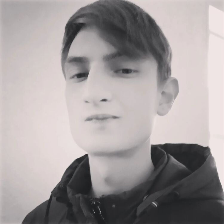  41481570  , 27 ,    
