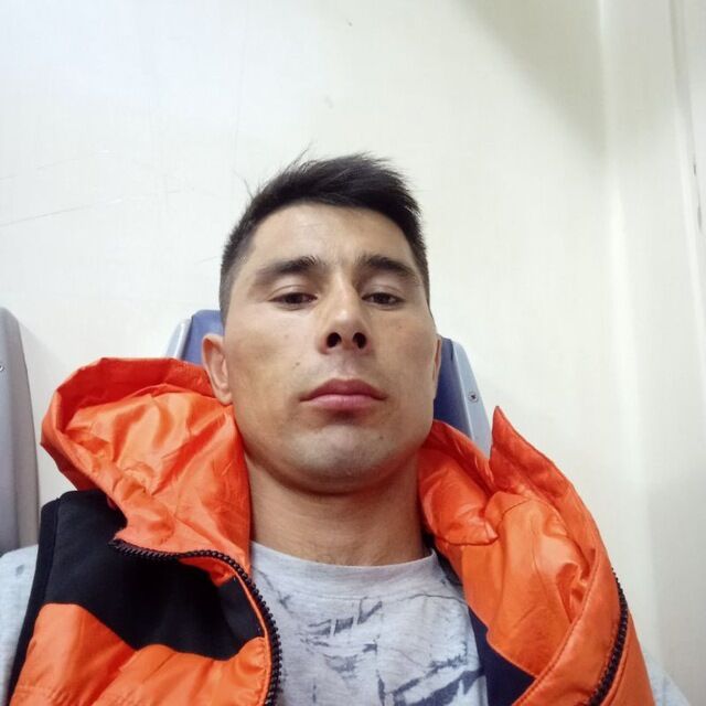  30769840  Umirbek, 33 ,    