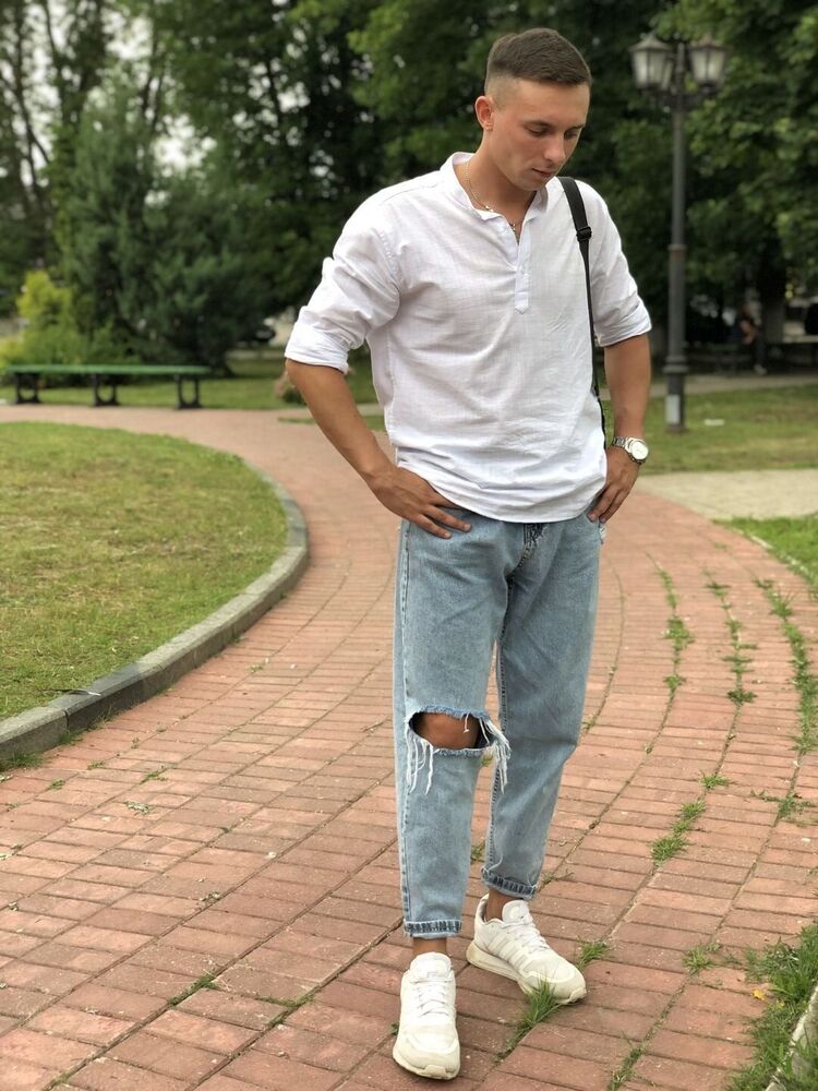 ���� 42423930 ������� �����, 28 ���, ���� ���������� � ������ ���������