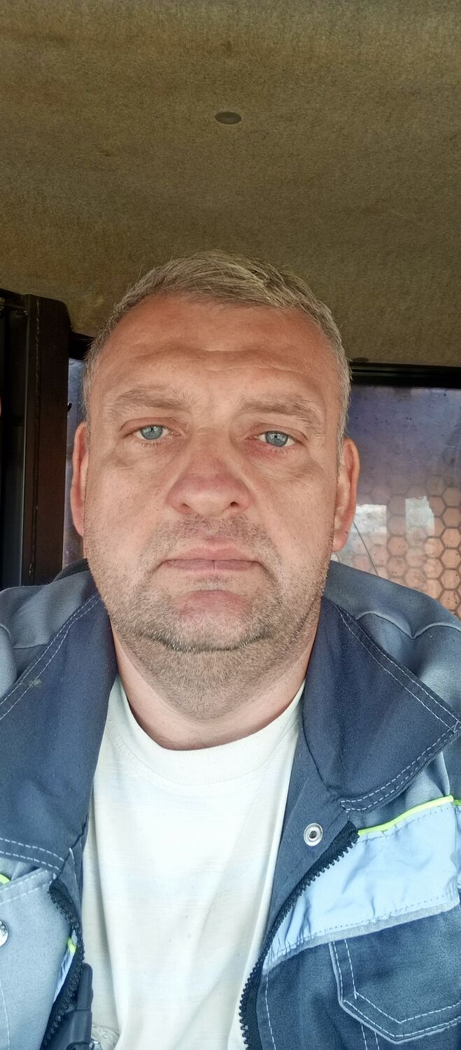  ,   Evgenij, 41 ,   ,   , c 