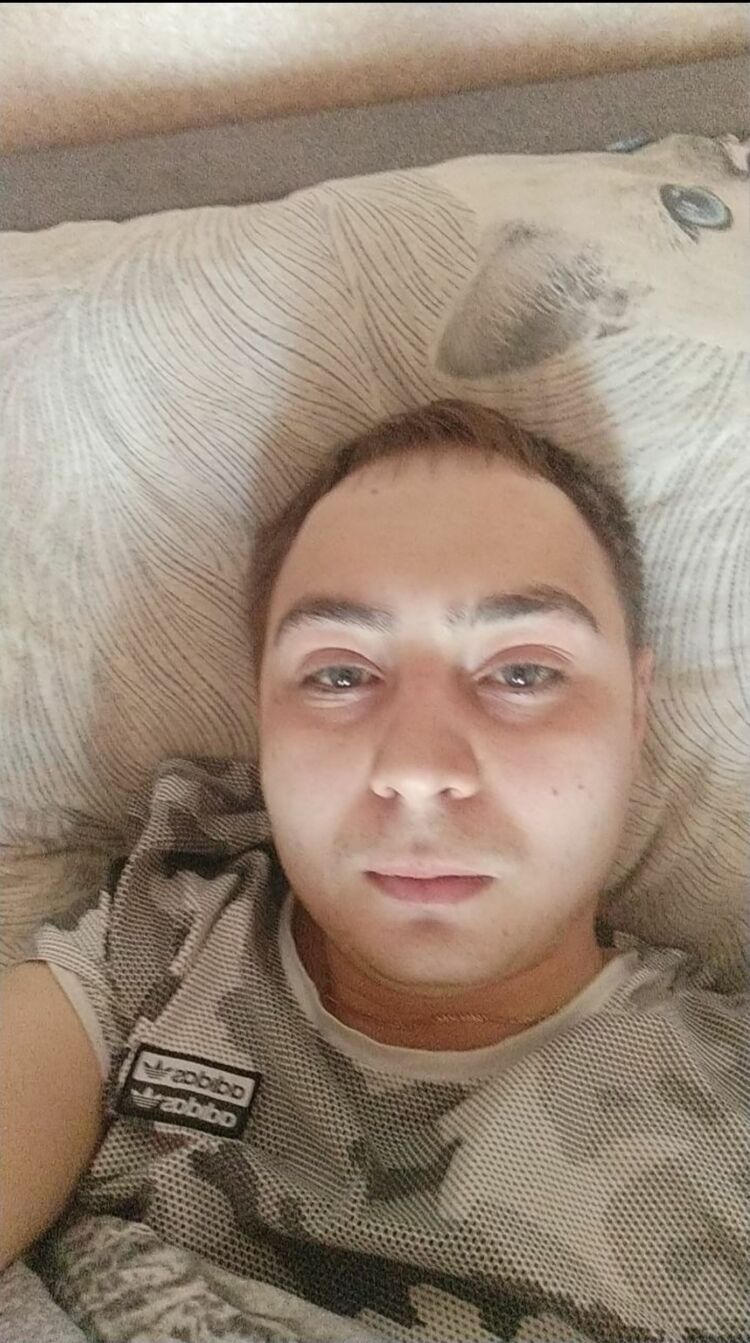  33694770  Ruslan, 34 ,    
