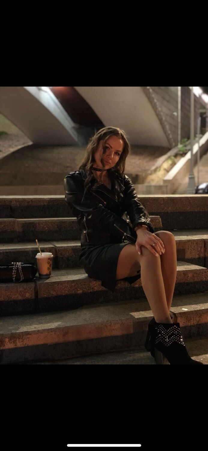 ,   Dasha, 38 ,   ,   