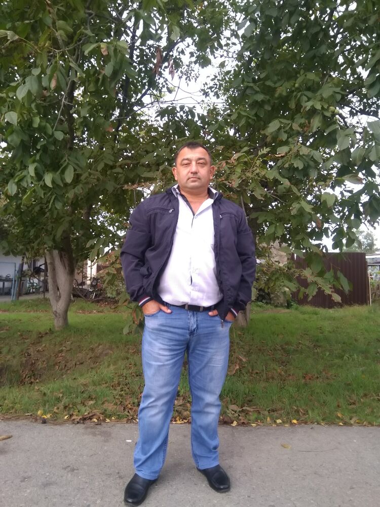  37570580  , 52 ,    