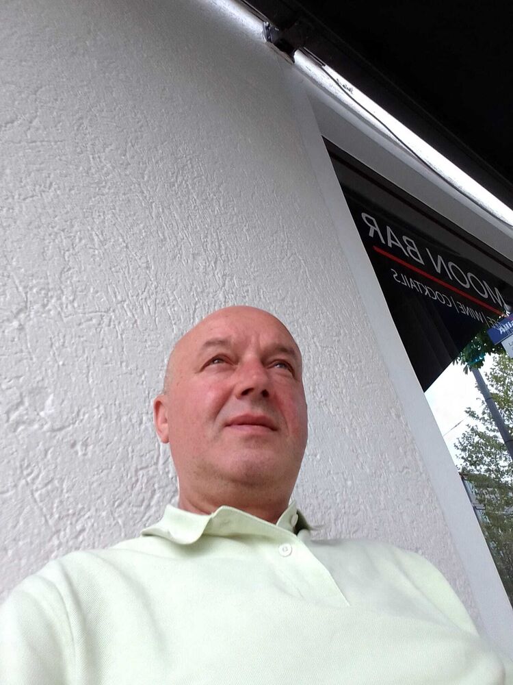  49816130  Marko, 53 ,    