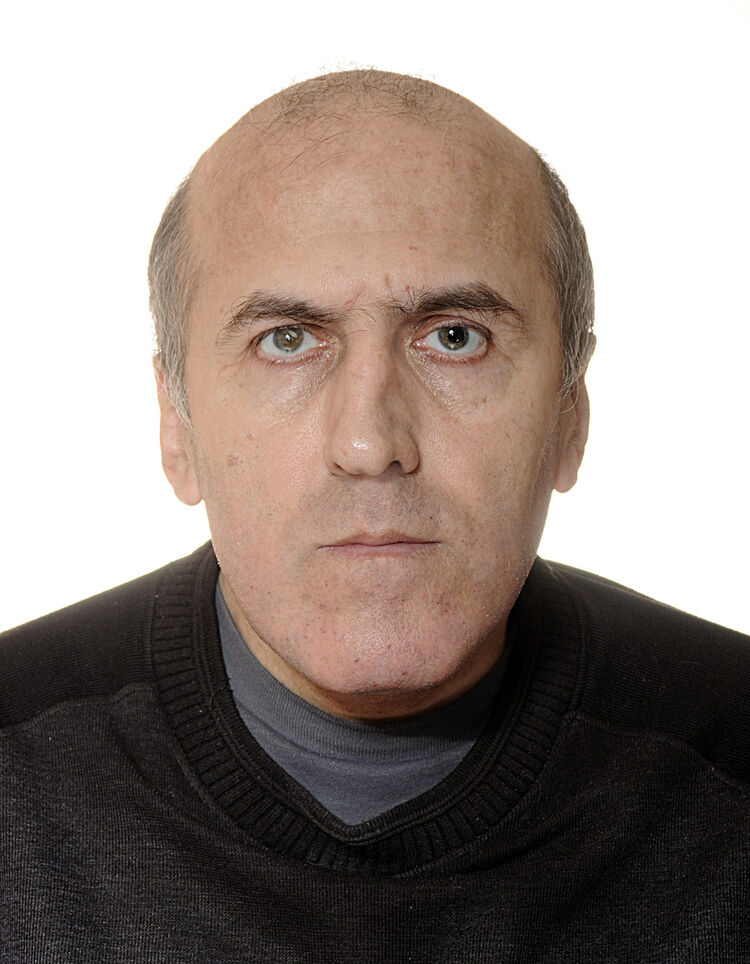  8137660  Sergey, 61 ,    