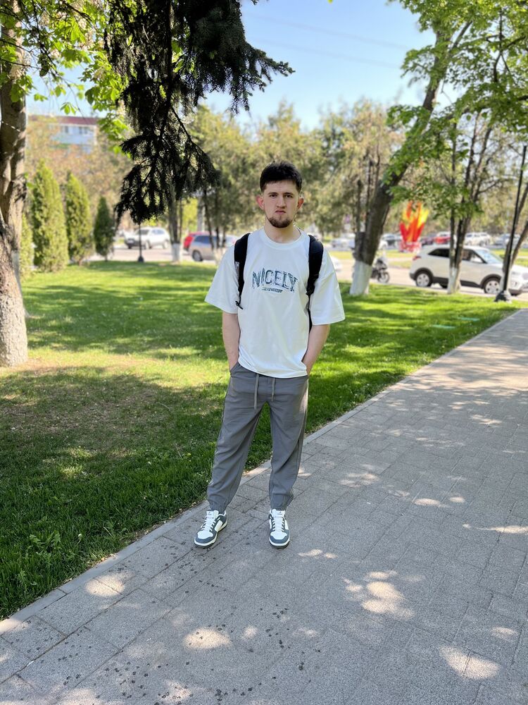  52475460  , 22 ,    --