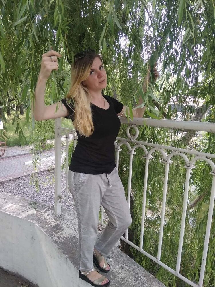  16320190  Olga, 36 ,    