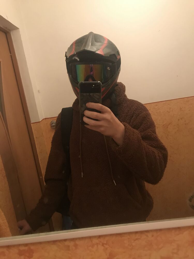  32481790  , 22 ,    