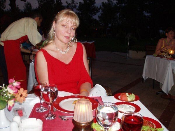  54293750  Olga, 60 ,    