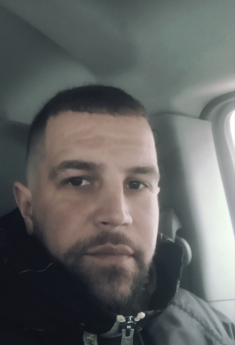  40027200  , 37 ,    