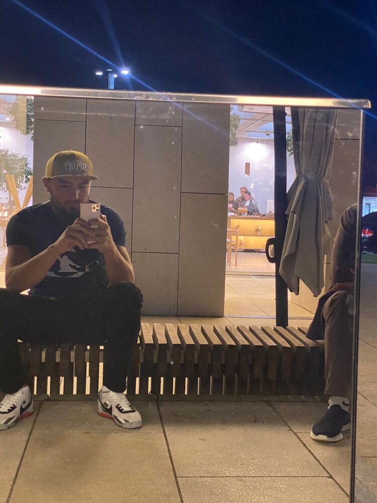  -,   , 25 ,   ,   