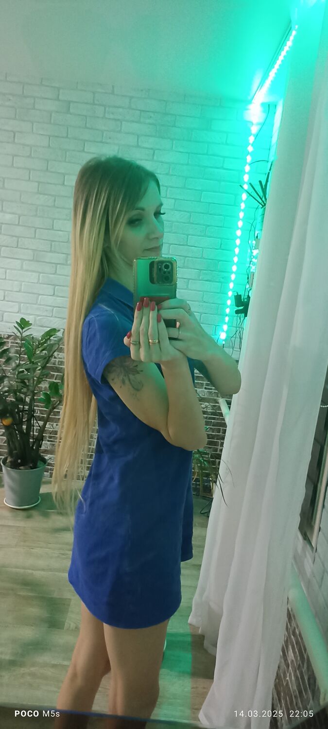  52945630  , 36 ,    