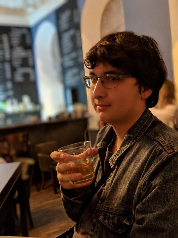  -,   , 27 ,   