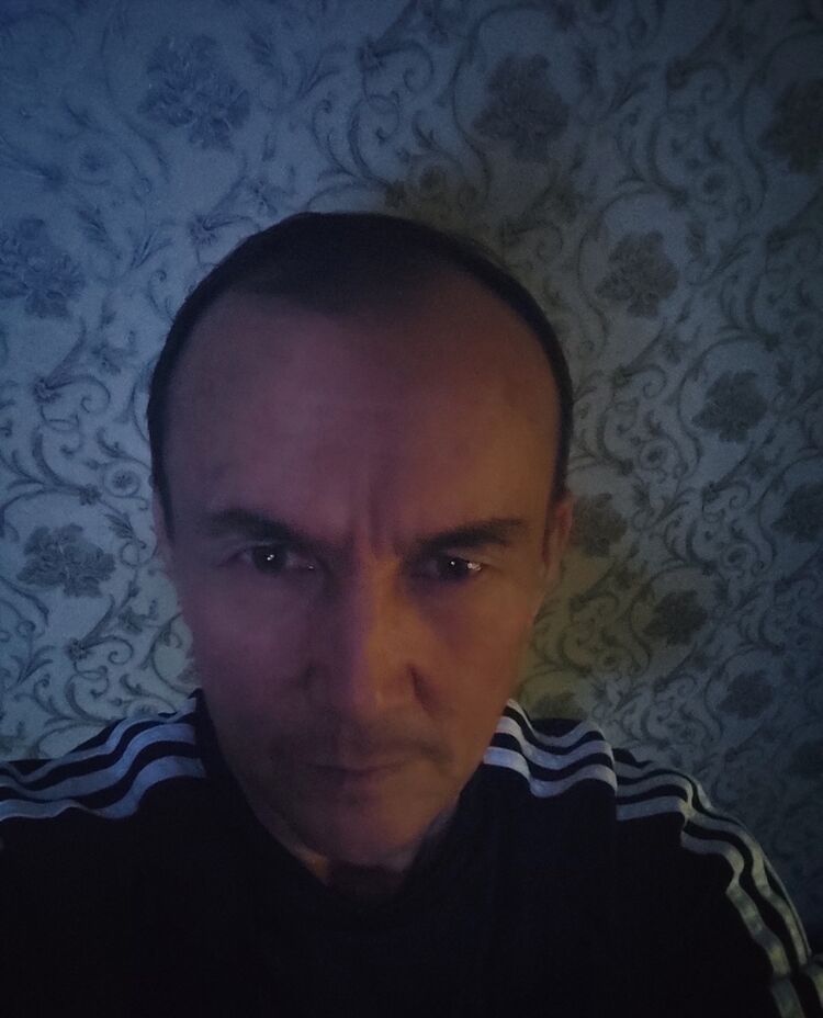  44977210  Bahodir, 51 ,    
