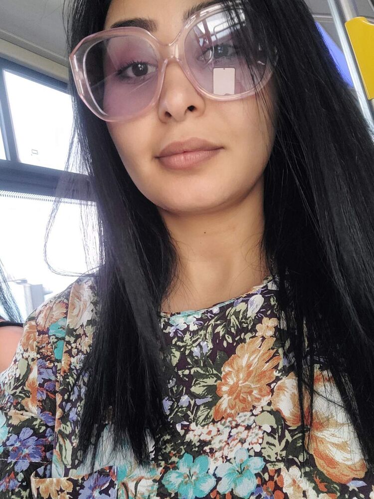  ,   Madina, 25 ,   ,   , c , 