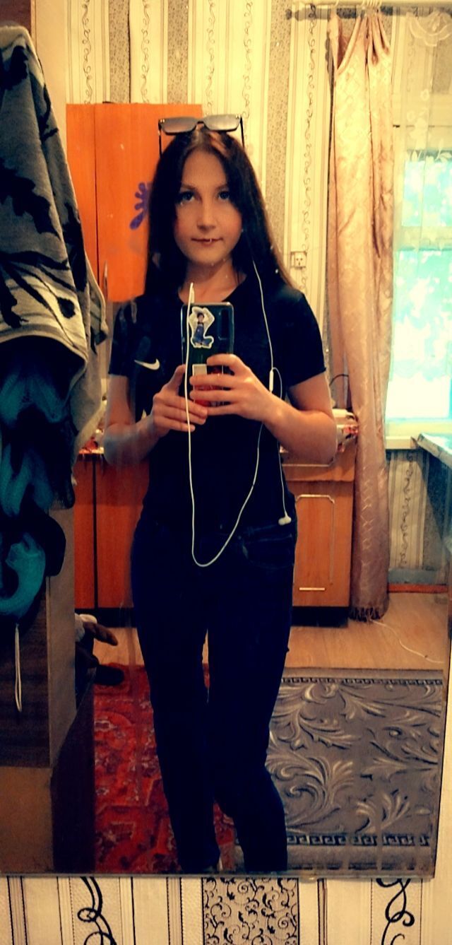  52184340  , 26 ,    -