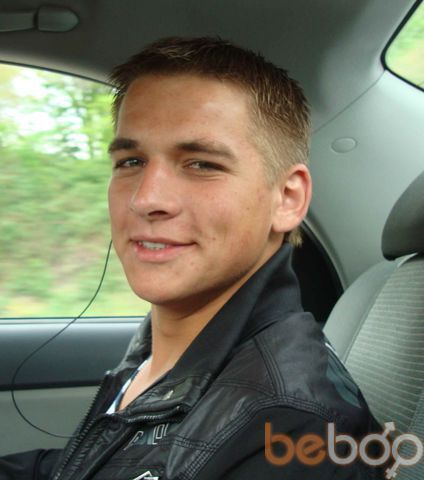  1041640  Evseenko, 32 ,    