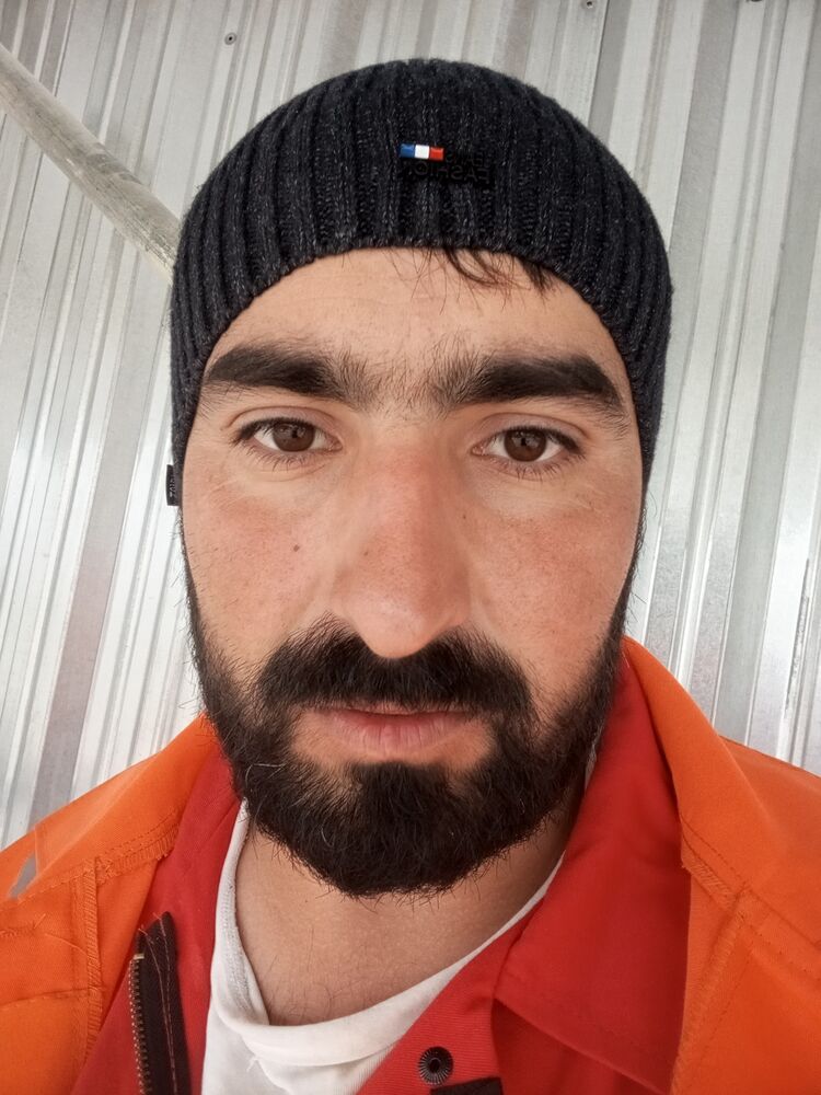  43729340  , 32 ,    