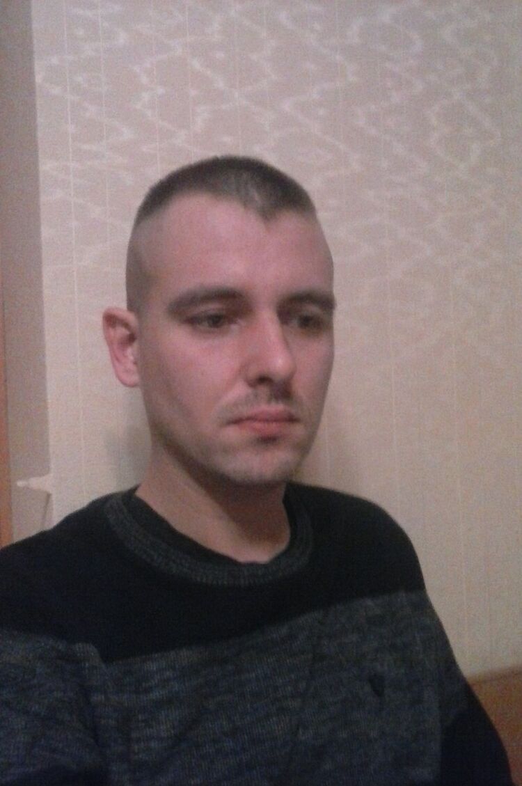  ,   Dmitrij, 40 ,   ,   , c 