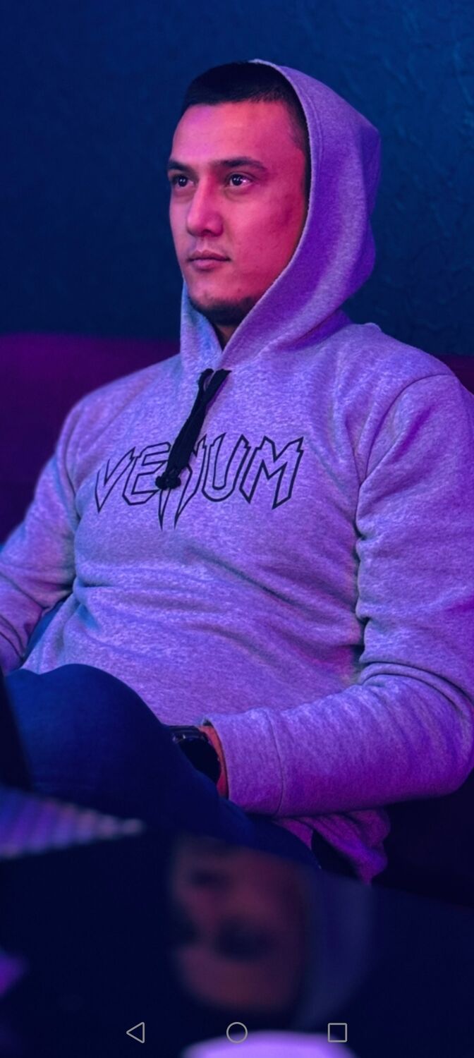  54661390  Bobur Mirzo, 29 ,    