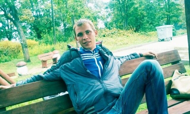  ,   Dainis, 33 ,   ,   , c 