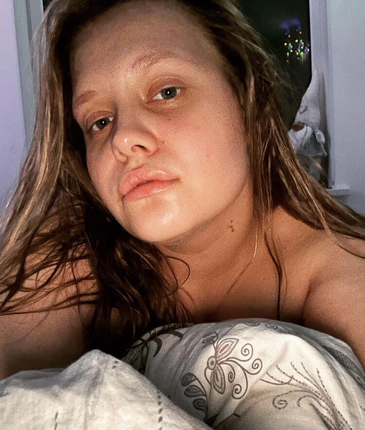  26069740  , 24 ,    -