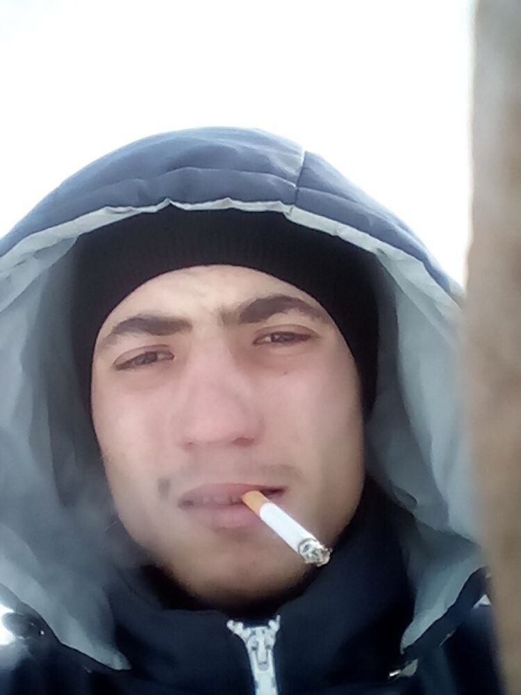  15202570  , 25 ,    