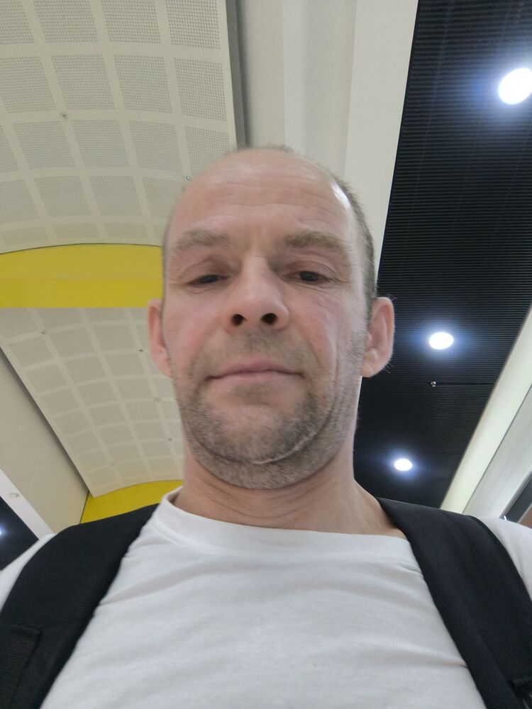  46524360  , 44 ,    