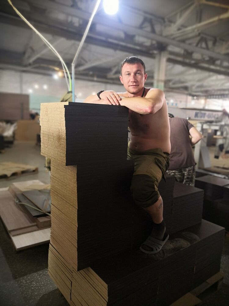 ���� 21673220 ������� ˸�����, 37 ���, ���� ���������� � �����