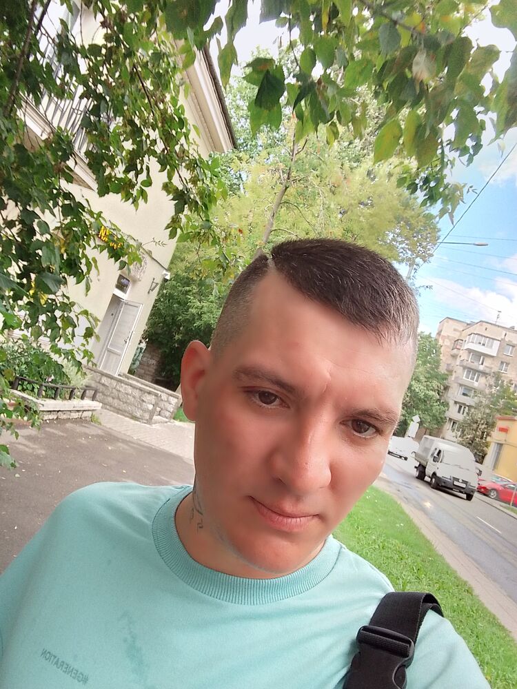  36892690  Vladimir, 34 ,    -