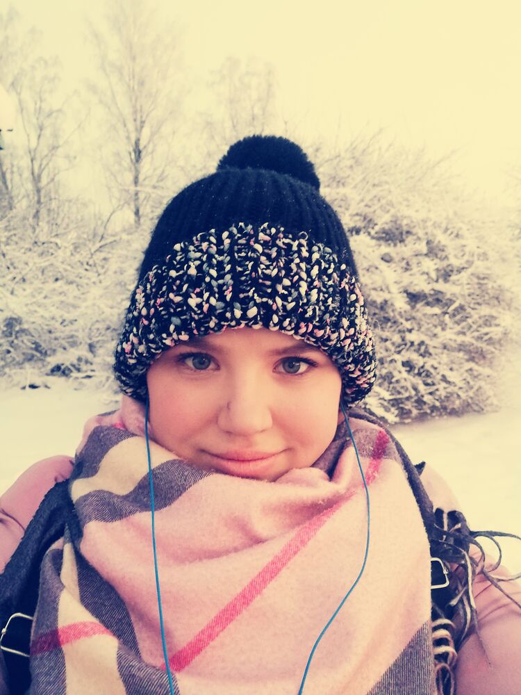  -,   Dasha, 25 ,  