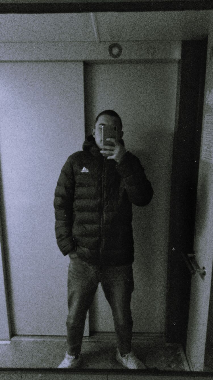  30726570  , 21 ,    