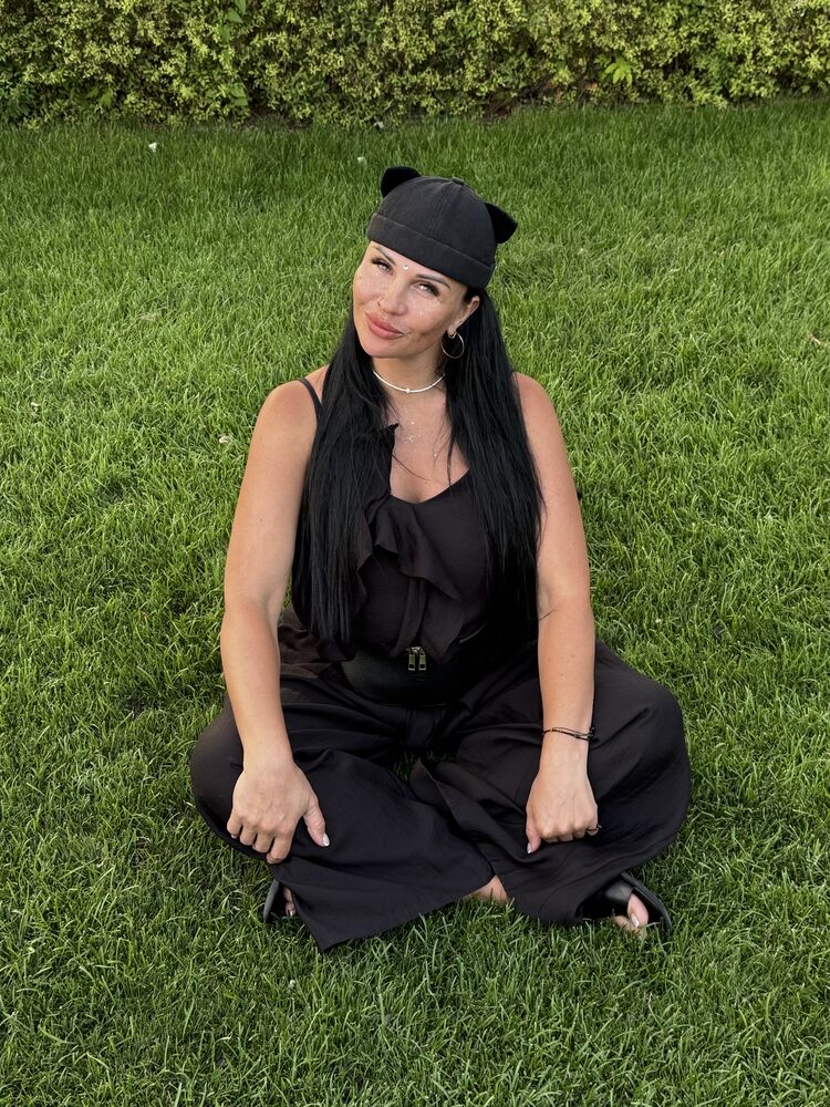  52331920  , 42 ,    --