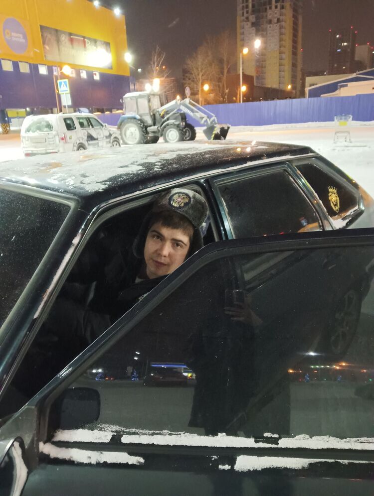 ���� 25718640 ������� �������, 27 ���, ���� ���������� � �������������