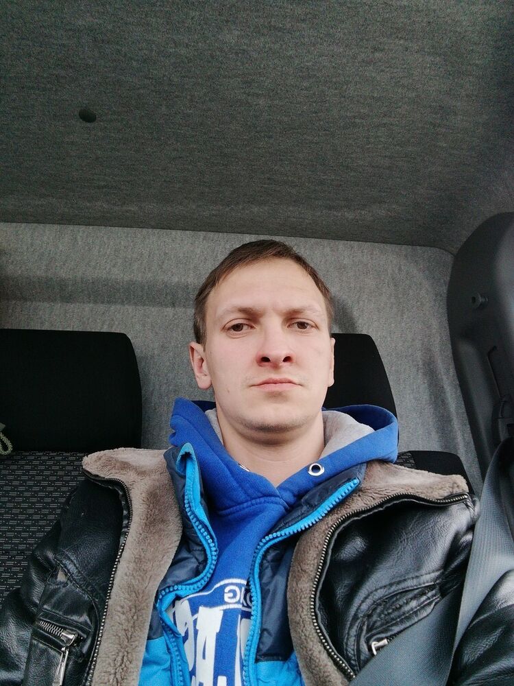  ,   Sasha, 37 ,   ,   , c 