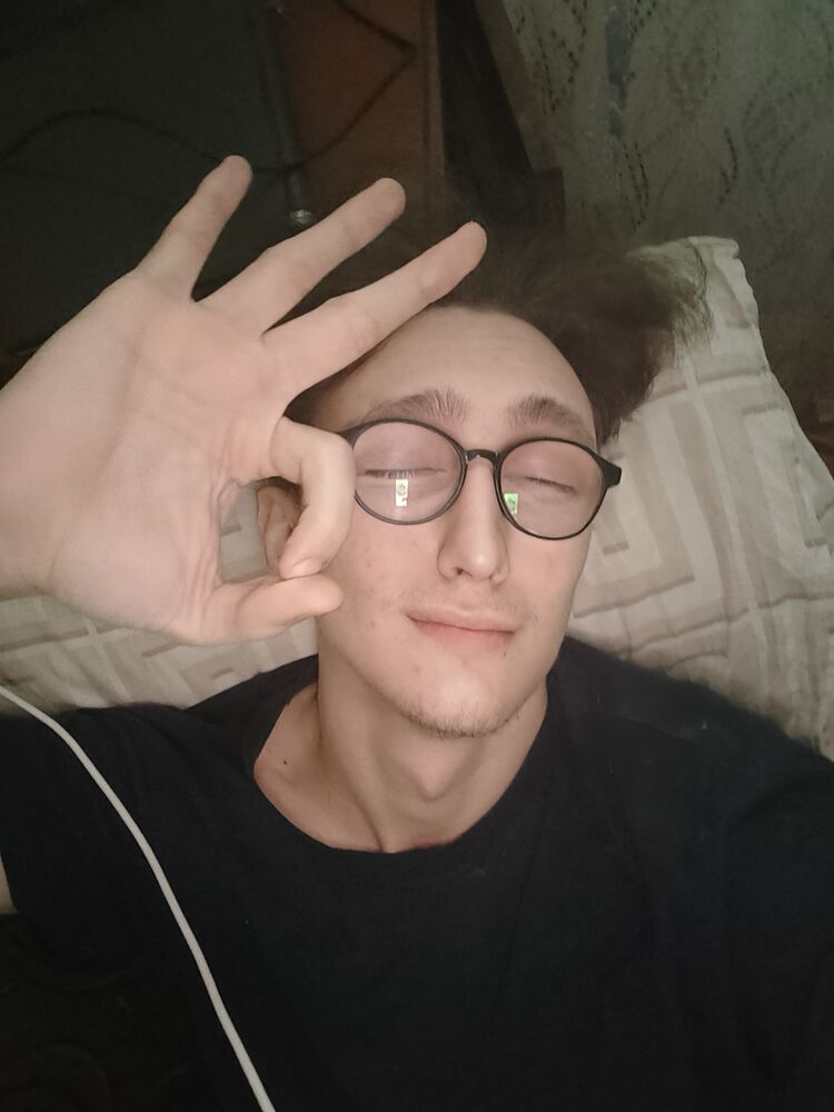  32376830  , 23 ,    