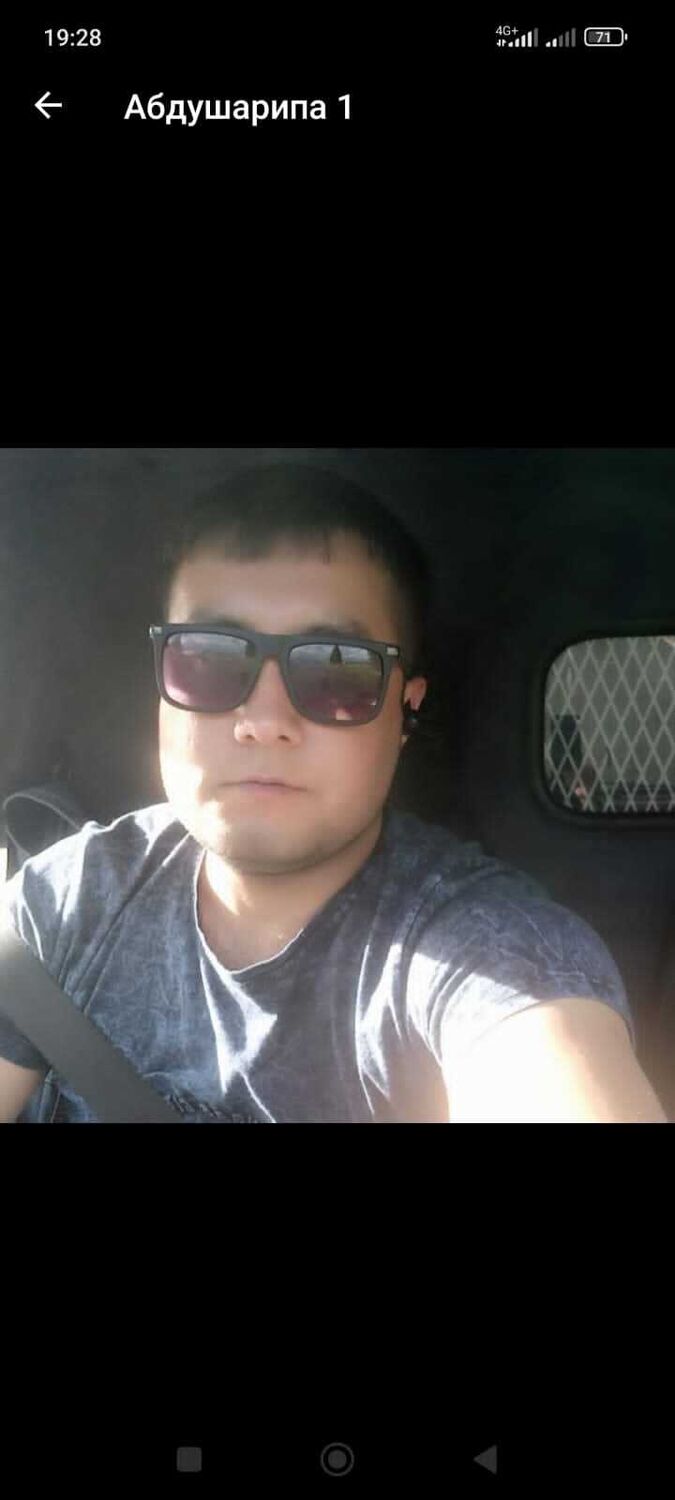 39624590  Abdusharip, 33 ,    -