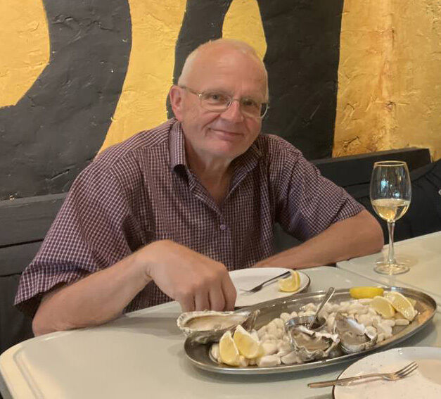  53842350  Artyom, 66 ,    