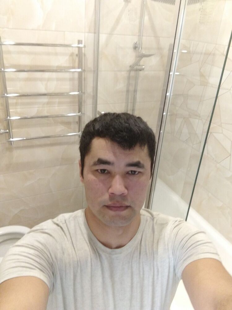 21126270  Sharifjon, 36 ,    