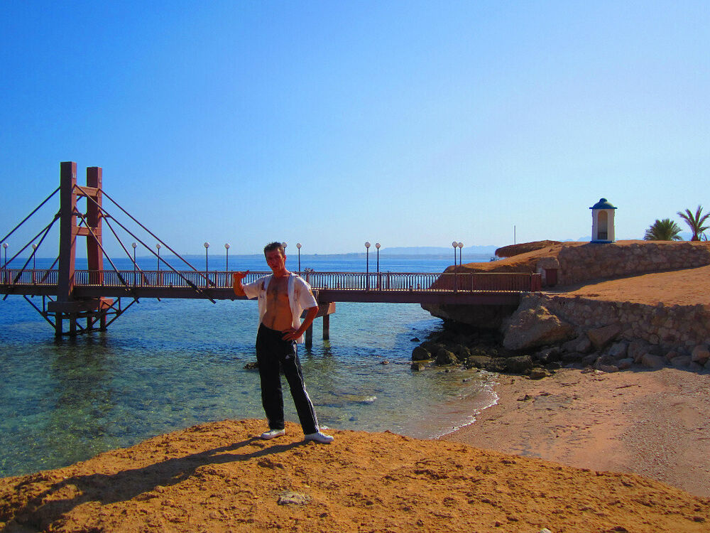 ,   David, 41 ,   ,   , c , 