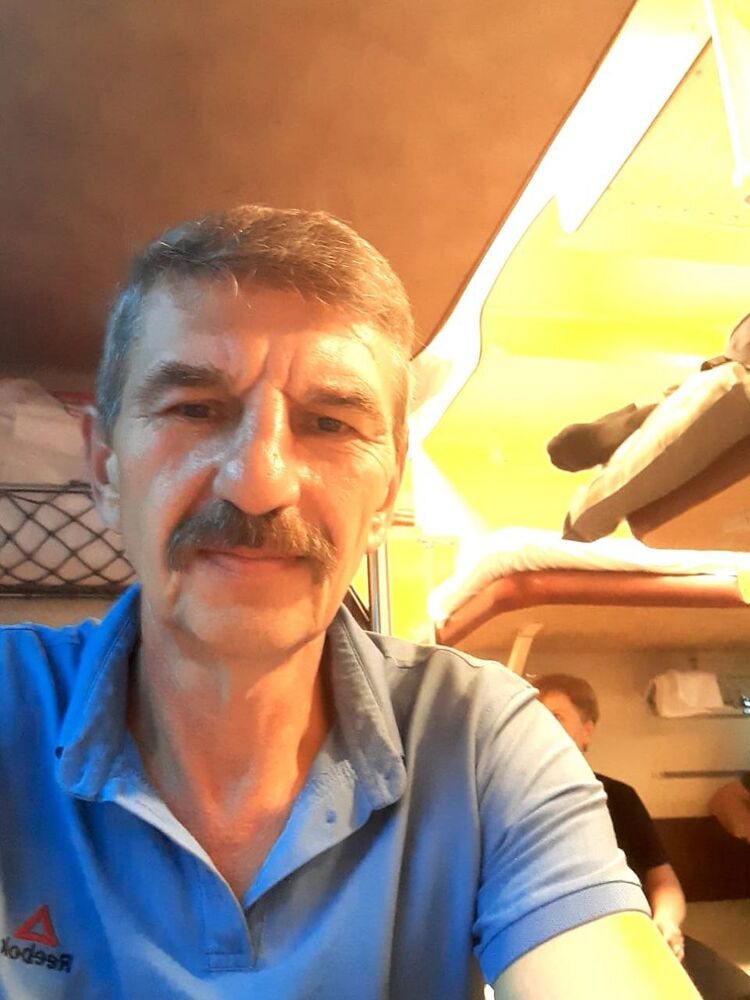  31920380  , 21 ,    