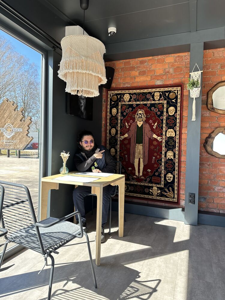  37238040  , 37 ,    -