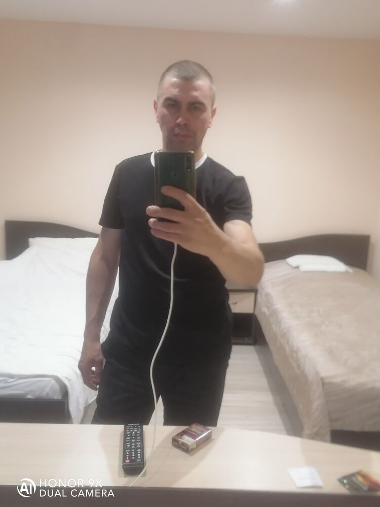  ,   Sergey, 48 ,   ,   