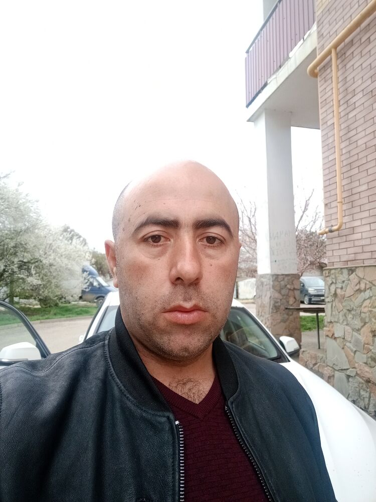  25775490  , 44 ,    