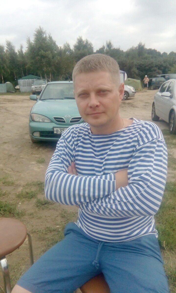  ,   Yuri, 43 ,   ,   , c 