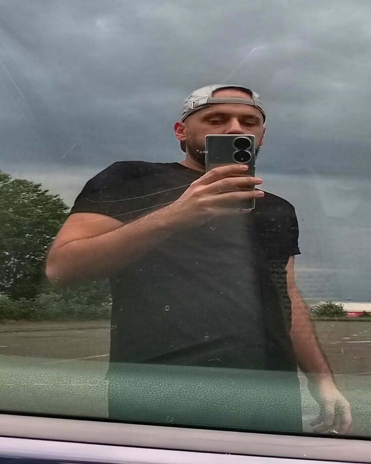  53488410  , 33 ,    