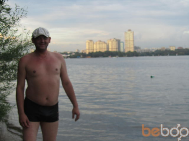  1218120  2011, 51 ,    