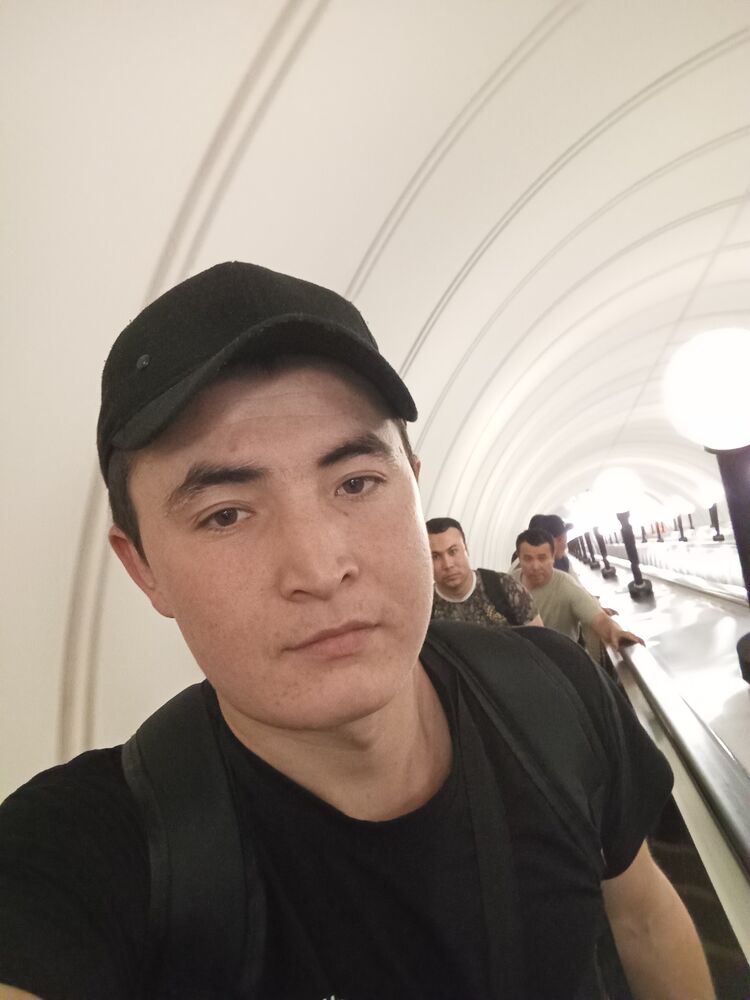  52544190  Diyor, 23 ,    