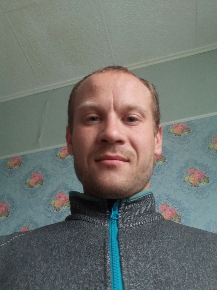 ���� 23984970 ������� ��������, 32 ����, ���� ���������� � ������������