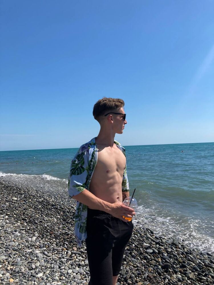  ,   Alex March, 24 ,   ,   
